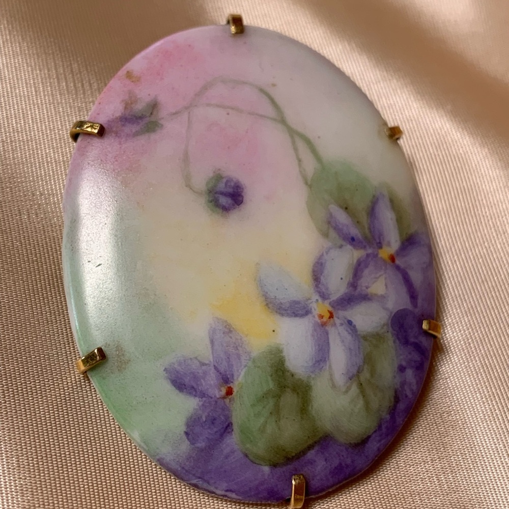 Floral Vintage Oval Brooch with Purple and Gold Details Hand Painted
